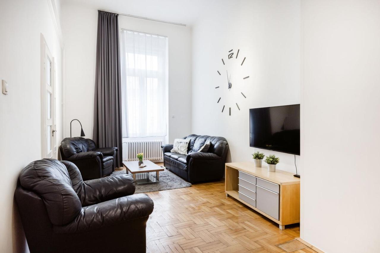 Elegant Apartment In Super Central Location — Fotók 1